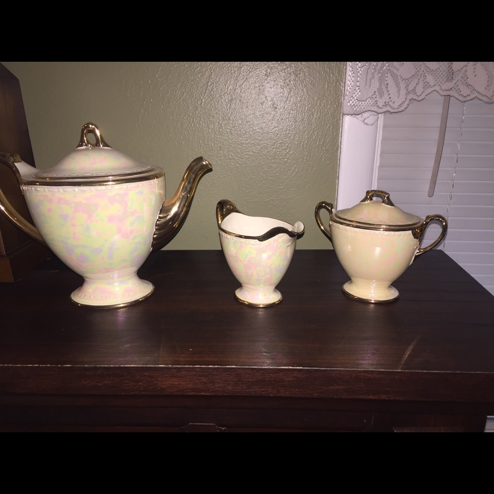 Opal Teapot-Sugar-Creamer